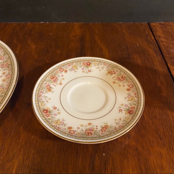 SALE Morning Jewel Place 5 Piece Place Setting - Picture 8 of 13